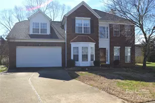 5705 Whitegate Ln, Charlotte, NC 28269 - Photo 1