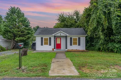 903 Michigan Street, Kannapolis, NC 28083 - Photo 1