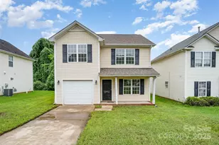 1413 Braveheart Ln, Charlotte, NC 28216 - Photo 1