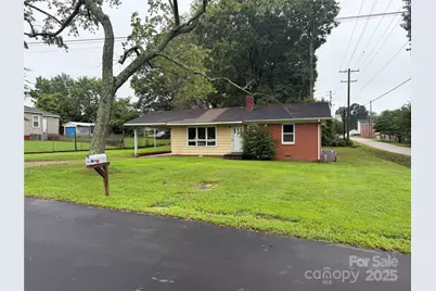 103 W 18th Street, Kannapolis, NC 28081 - Photo 1