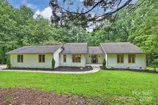 9520 Squirrel Hollow Ln, Charlotte, NC 28270 - Photo 1