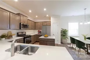 11513 Glasden Rd, Charlotte, NC 28278 - Photo 1