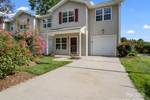 69 Wiltshire Cir, Fletcher, NC 28732 - Photo 1