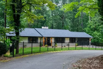 108 Maehill Place SW, Lenoir, NC 28645 - Photo 1