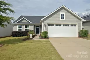 5041 Macvittie Ln, Charlotte, NC 28214 - Photo 1