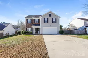 133 W Walnut Ave, Mount Holly, NC 28120 - Photo 1
