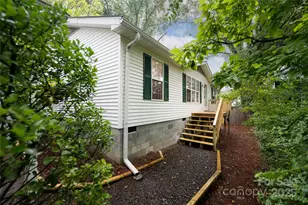 77 Baker Ave, Asheville, NC 28806 - Photo 1