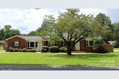1421 Thompson Avenue, Charlotte, NC 28216 - Photo 1