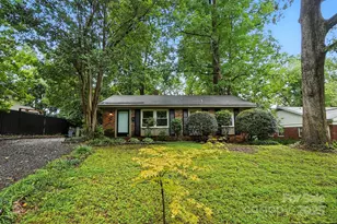 4044 Sheffield Dr, Charlotte, NC 28205 - Photo 1