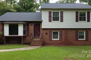 6212 Snowcrest Ct, Charlotte, NC 28212 - Photo 1