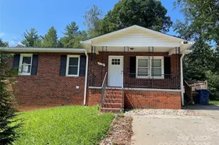 2457 Grandfather Ct, Lenoir, NC 28645 - Photo 1