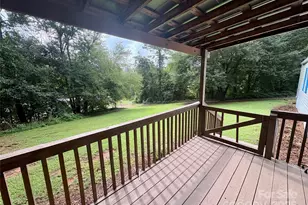 160 Leota Ln, Olin, NC 28660 - Photo 1