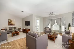 6219 Rosecroft Dr, Charlotte, NC 28215 - Photo 1