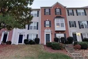 961 Tiger Ln, Charlotte, NC 28262 - Photo 1