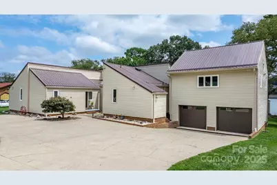 748 Moretz Court, Hickory, NC 28601 - Photo 1