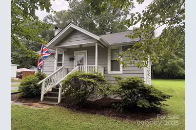 986 20th Street NE, Hickory, NC 28601 - Photo 1