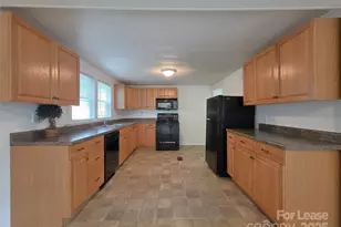 94 Sumner Ave NW, Concord, NC 28027 - Photo 1