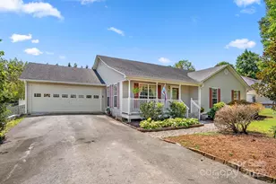 27 Eden Glen Rd, Black Mountain, NC 28711 - Photo 1