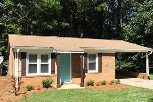 816 Alexander St, Statesville, NC 28677 - Photo 1