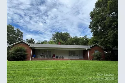 1049 E Main Street, Albemarle, NC 28001 - Photo 1