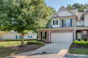 2203 Whitford Ln, Charlotte, NC 28210 - Photo 1