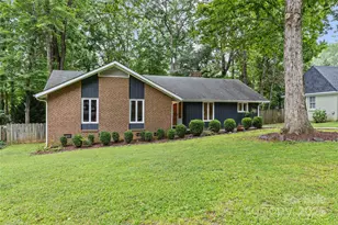 1001 Pinafore Dr, Charlotte, NC 28212 - Photo 1