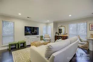 2506 Cranbrook Ln, Charlotte, NC 28207 - Photo 1