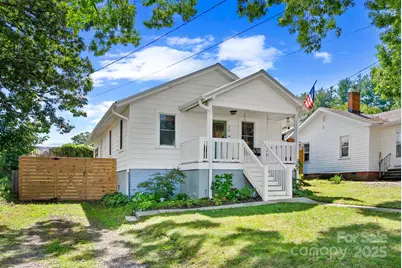 26 Oteen Park Place, Asheville, NC 28805 - Photo 1