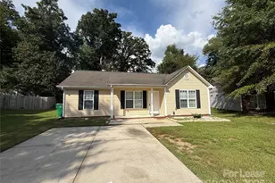 6515 Lynmont Dr, Charlotte, NC 28212 - Photo 1