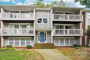 9531 Shannon Green Dr, Charlotte, NC 28213 - Photo 1