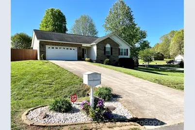 2090 Summerfield Circle, Conover, NC 28613 - Photo 1