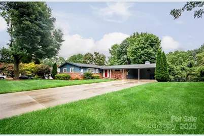 723 Georgia Avenue, Statesville, NC 28677 - Photo 1