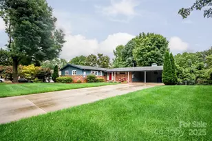 723 Georgia Ave, Statesville, NC 28677 - Photo 1