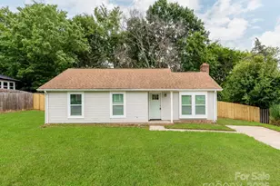 712 Vista Grande Cir, Charlotte, NC 28226 - Photo 1