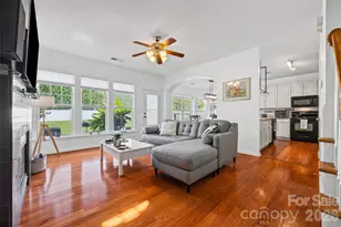 1805 Crabapple Tree Ln, Charlotte, NC 28214 - Photo 1