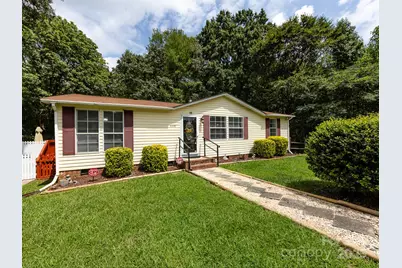 8220 Starnes Randall Road, Charlotte, NC 28215 - Photo 1