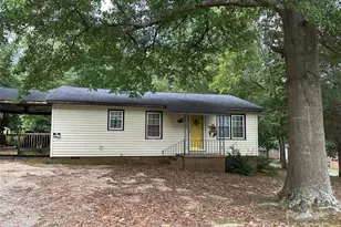 1637 N Rhyne St, Gastonia, NC 28054 - Photo 1