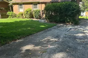 4814 Hidden Valley Rd, Charlotte, NC 28213 - Photo 1