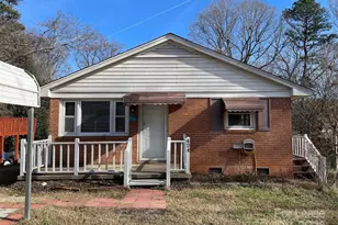 424 E Walnut Ave, Gastonia, NC 28054 - Photo 1