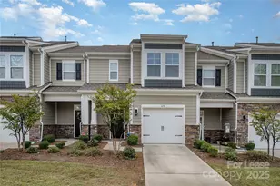 630 Cypress Glen Ln, Lake Wylie, SC 29710 - Photo 1