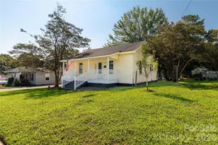 206 McConnell St, Clover, SC 29710 - Photo 1