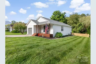 61 Village Street, Clyde, NC 28721 - Photo 1