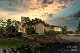 1134 N Rugby Rd, Hendersonville, NC 28791 - Photo 1