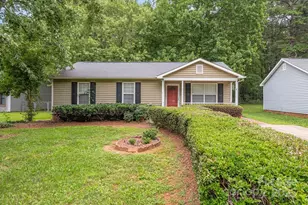 6220 Easter Ln, Charlotte, NC 28208 - Photo 1