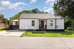 708 N Buckoak St, Stanley, NC 28164 - Photo 1