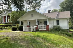 402 Connelly Springs Road SW, Lenoir, NC 28645 - Photo 1