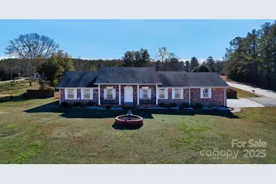104 Greenway Avenue, Union, SC 29379 - Photo 1