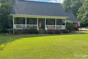 912 Redwood Ln, Chester, SC 29706 - Photo 1