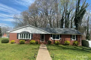 700 Norwood St, Shelby, NC 28150 - Photo 1