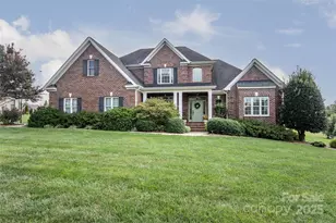 117 Foxglove Dr, Statesville, NC 28625 - Photo 1